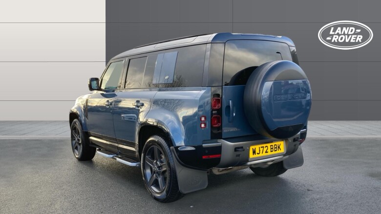 Land Rover Defender 3.0 D250 X-Dynamic SE 110 5dr Auto Diesel Estate
